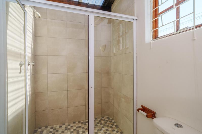 2 Bedroom Property for Sale in Kenilworth Western Cape